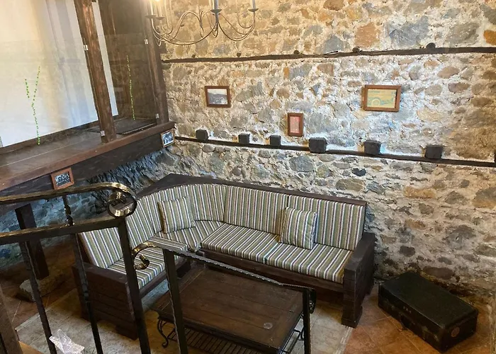 Villa къща александрова с басейн вътрешен и отопляем *