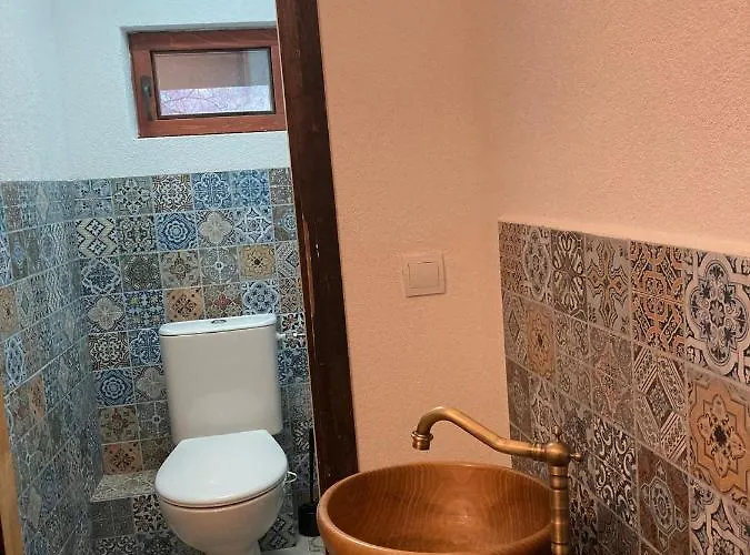 Willa къща александрова с басейн вътрешен и отопляем *